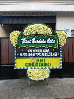 Papan Bunga Duka di Sukajawa