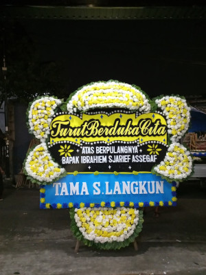 Papan Bunga Duka di Sukajawa
